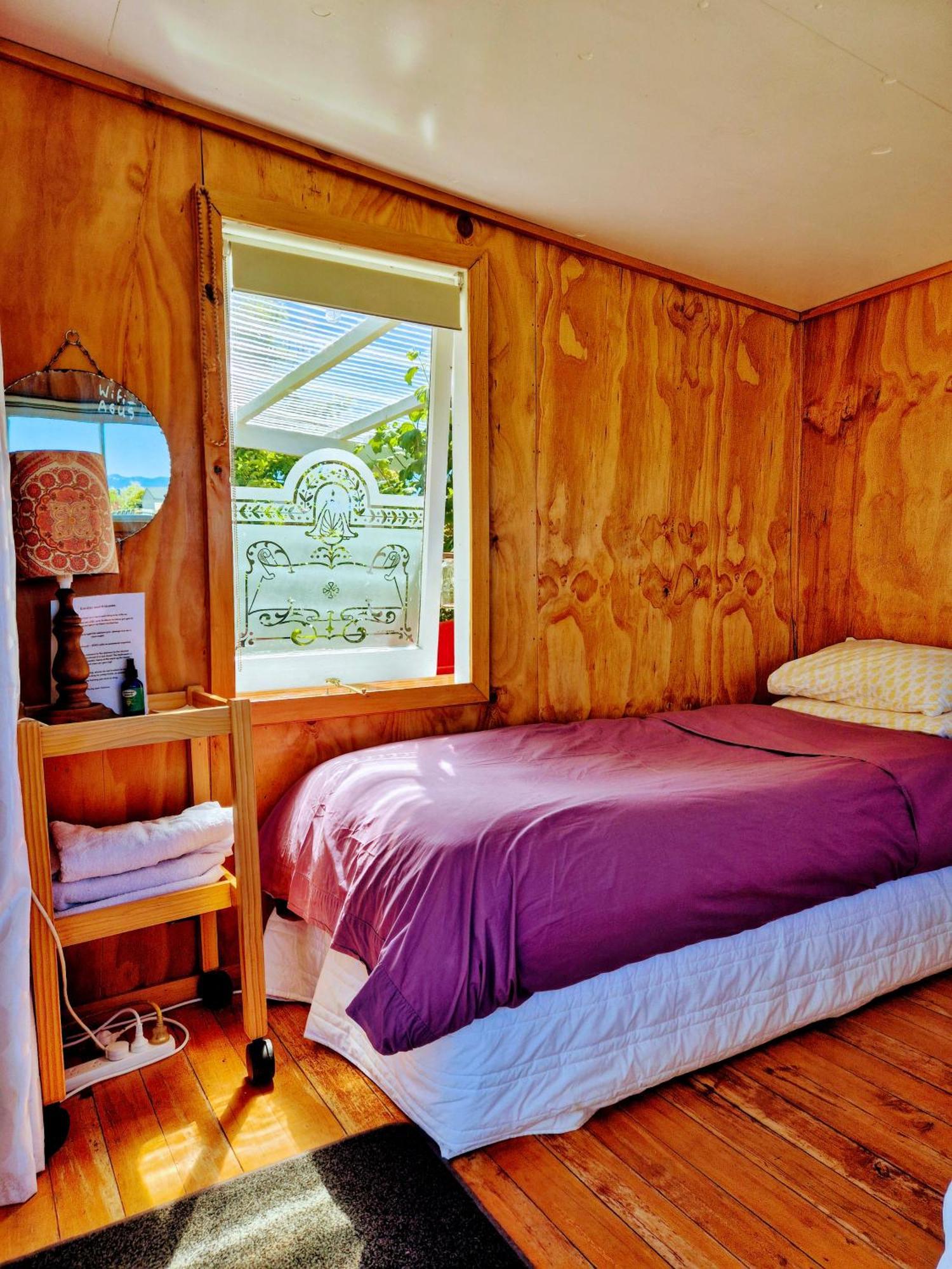 Delightful 1 Bedroom Tiny House, Unique And Memorable ウェストポート エクステリア 写真